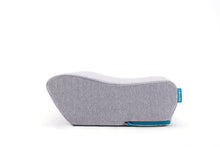 Load image into Gallery viewer, Somnia 5.5 pillow for side sleepers
