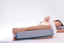 Load image into Gallery viewer, Symbia memory foam leg spacer

