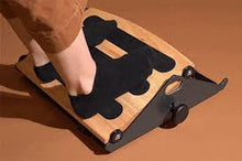Load image into Gallery viewer, Height-adjustable footrest
